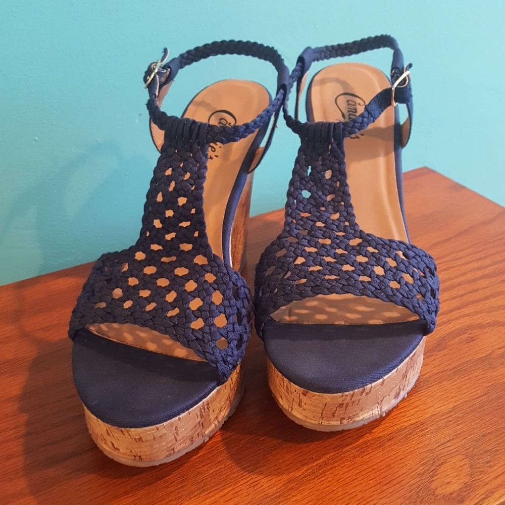 Candies cork wedges